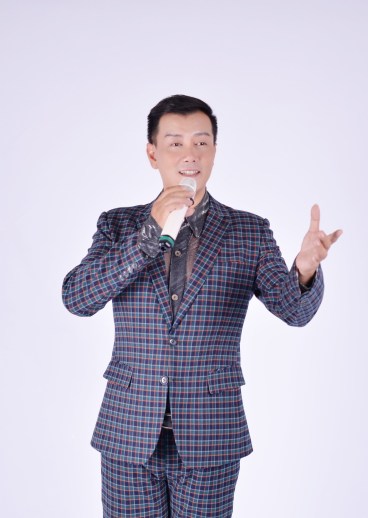 Ca sĩ Tuấn Phương
