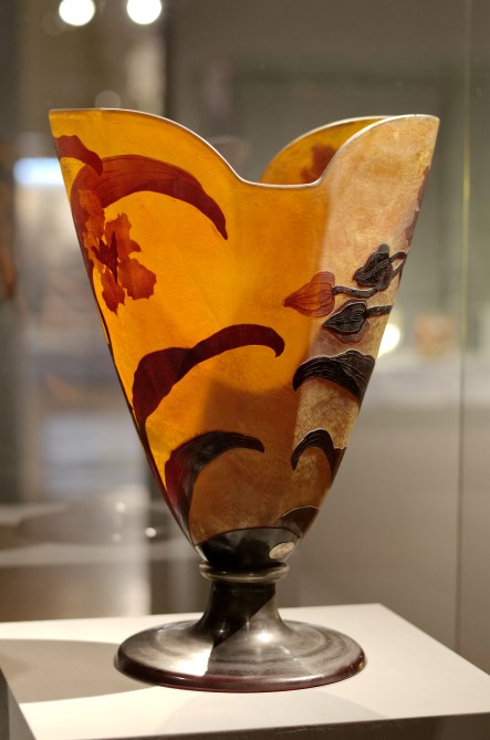 vase_with_branches_of_orchids_emile_gallc3a9