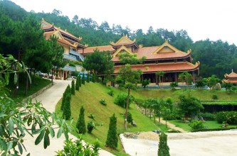 thien-vien-truc-lam-da-lat-1.jpg