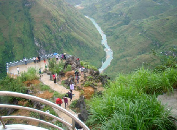 Điểm dừng chân Mã Pí Lèng